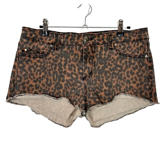 Tripp nyc Pants - TRIPP NYC leopard print shorts goth grunge summer casual whimsigoth Size 11